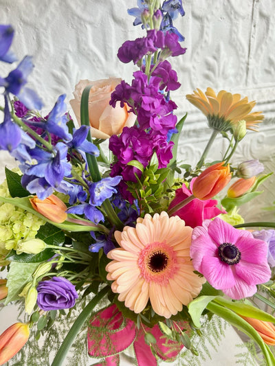 Spring And Summer at Angel 101: Fresh Florals, Market Evenings, And Thoughtful Gifts